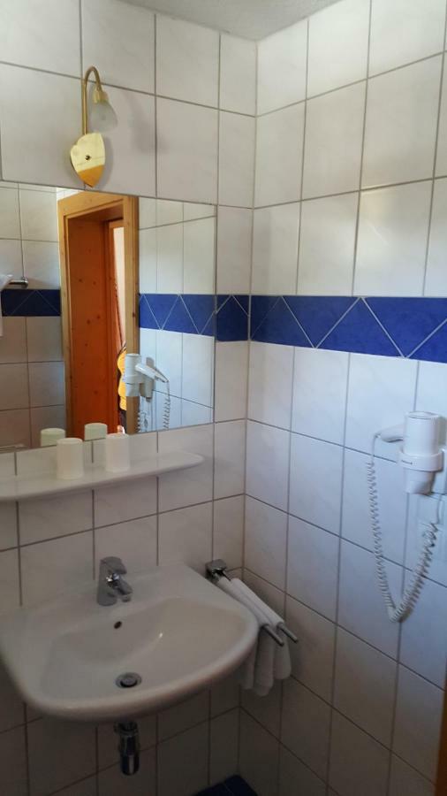 Alpenhotel Gurgltalblick ナッセライト エクステリア 写真